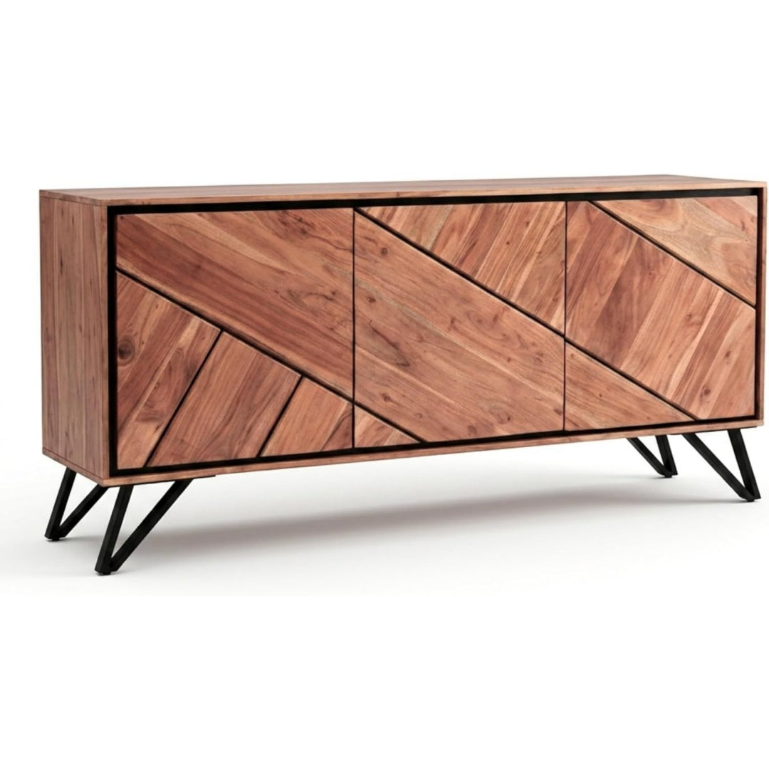 Holzoptik trifft bei dem Sideboard auf sanft schliessende Fronten