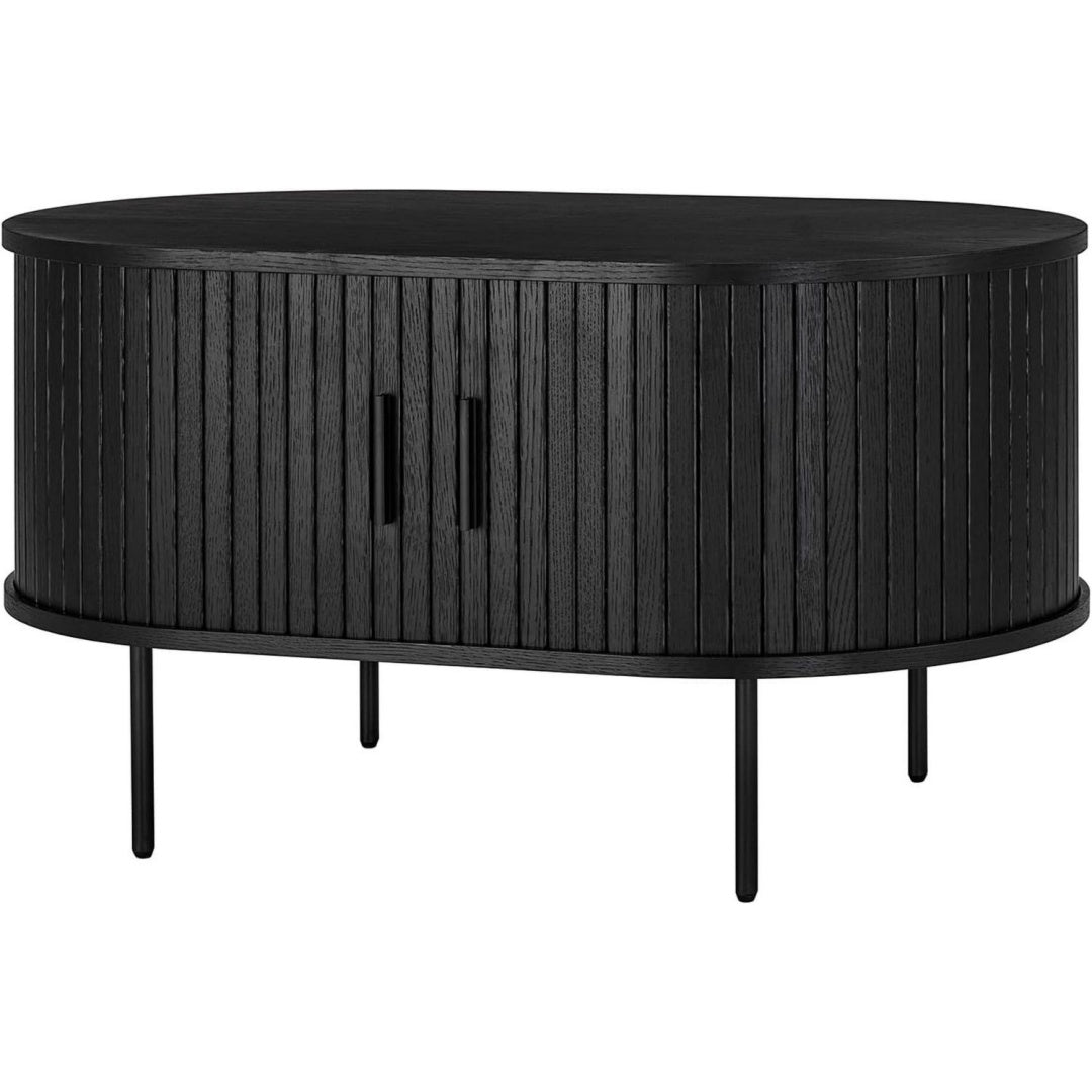 Das Sideboard nimmt mit 60 x 100 x 55 cm Gestalt an