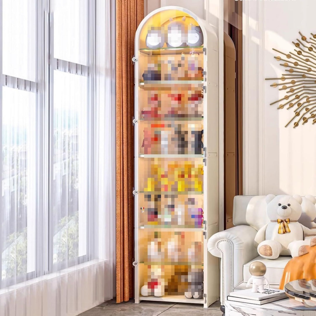 Vitrine aus Glas und Kunststoff