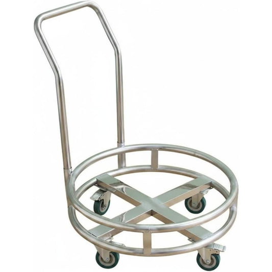 Das Serviergeschirr nimmt mit 32 cm Gestalt an