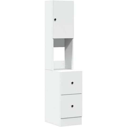 2 Schubladen und Schubladen an dem Hochschrank